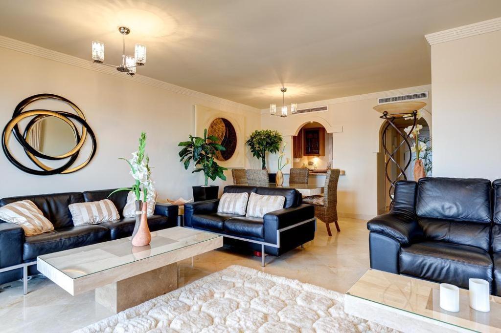 אסטפונה Frontline Beach Apartment - Sinfonia Del Mar מראה חיצוני תמונה